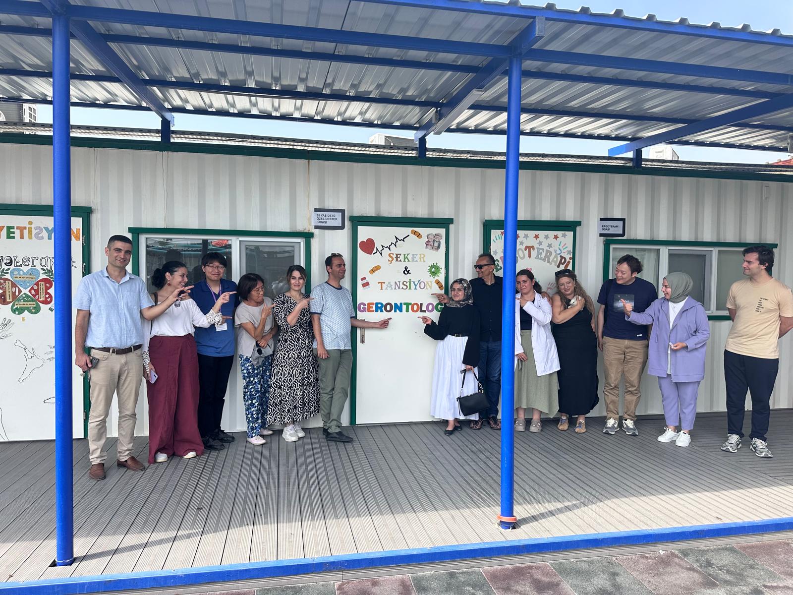 Deprem bölgesindeki yaşlı bireylerin ihtiyaçlarını ve deneyimlerini anlamak amacıyla Malatya’da