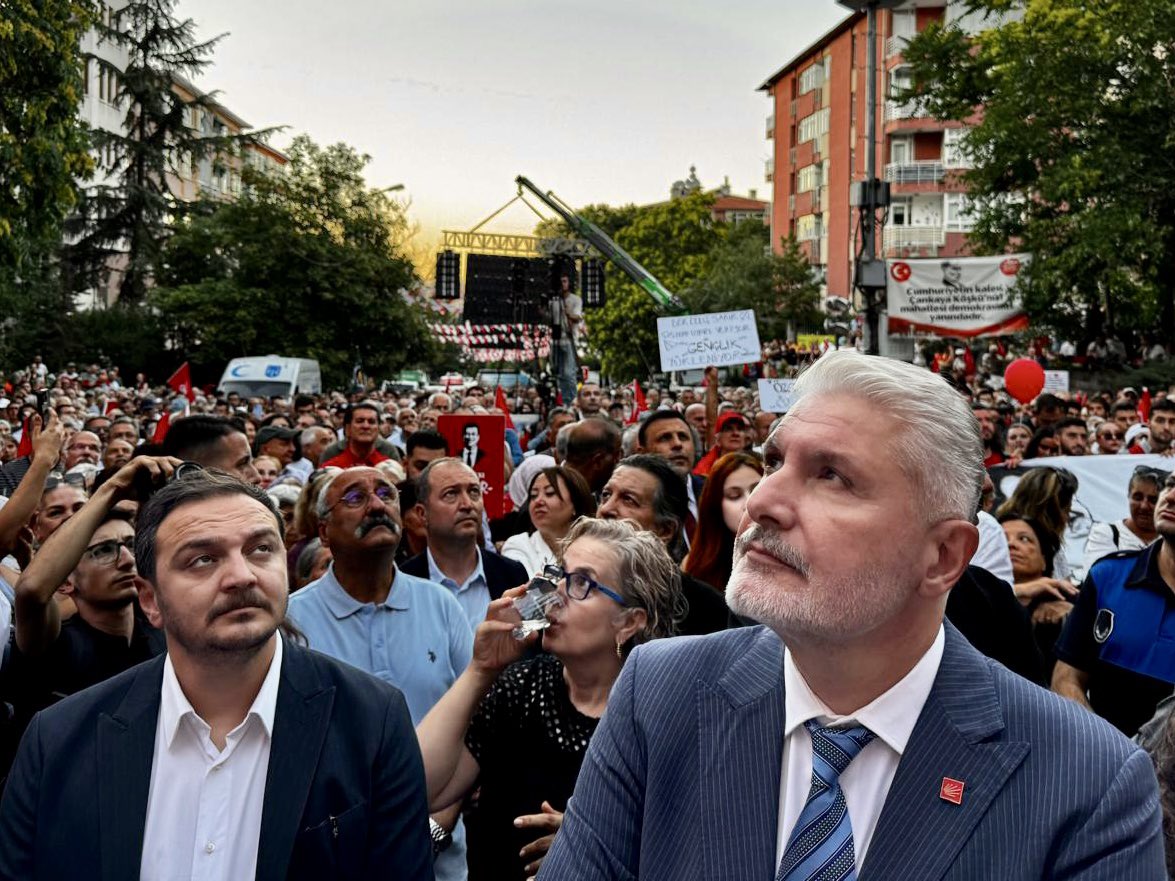 Cumhuriyet Halk Partisi (CHP) Parti Meclis Üyesi Prof. Dr. Bahadır