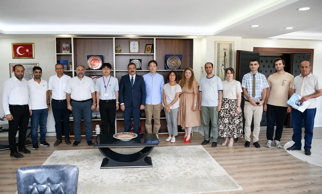 Malatya’da, afet sonrası yaşlılık ve sağlıklı yaşlanma temalarına odaklanan uluslararası