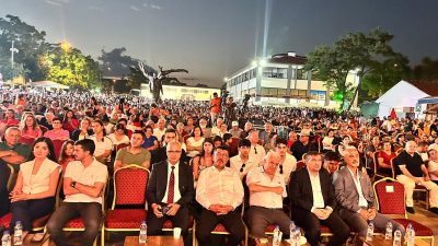 CHP Malatya Milletvekili Veli Ağbaba, Arguvan Türkü Festivali’nde Halkla Buluştu: