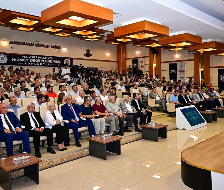 (HİMYAÇ-DER) Genel Başkanı Ece Budan, Yeşilyurt Belediye Başkanı İlhan Geçit’in