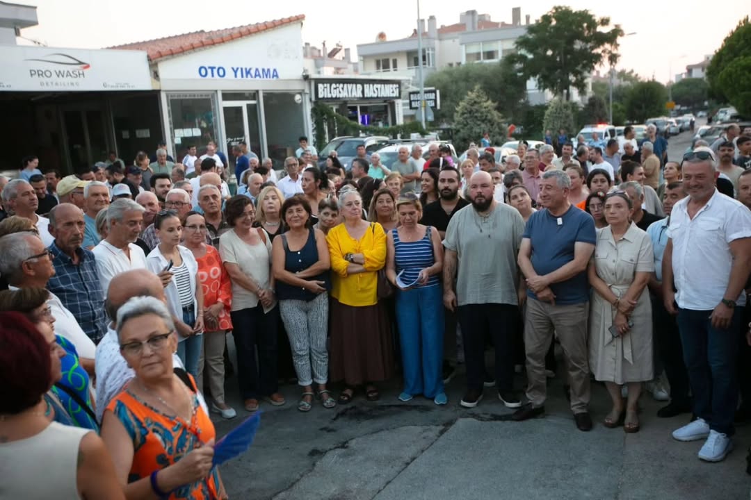 İzmir Güzelbahçe Belediyesi tarafından hayata geçirilen Dut Dibi Kahvesi, yoğun