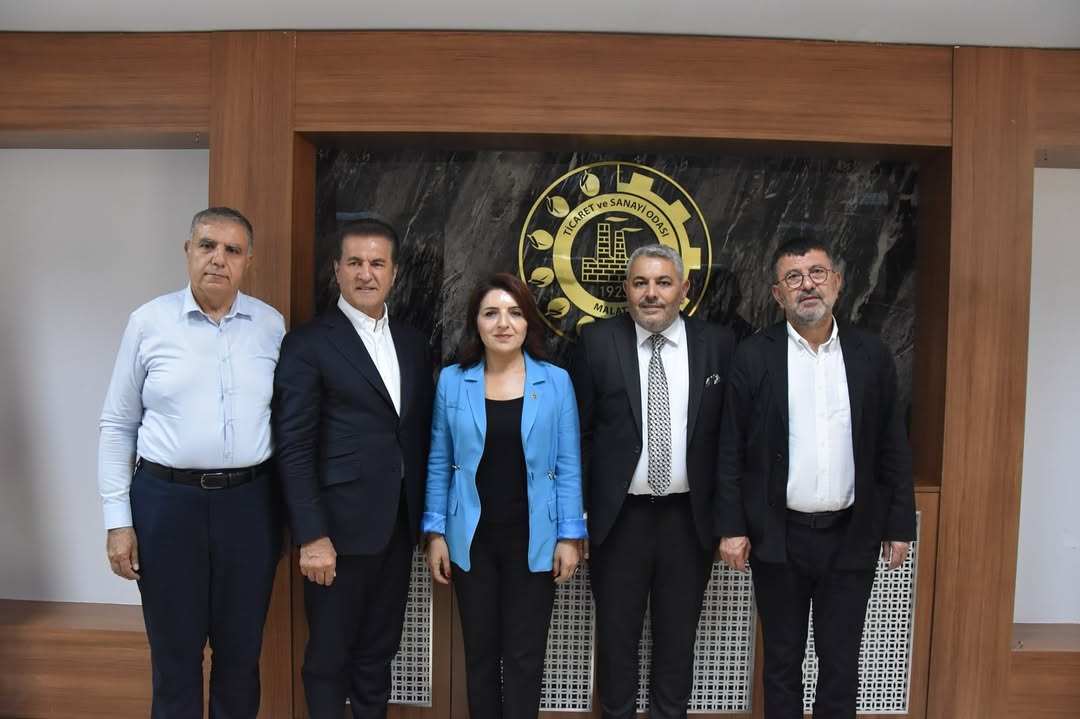 Cumhuriyet Halk Partisi (CHP) milletvekilleri saha çalışmaları kapsamında Malatya’ya gelerek