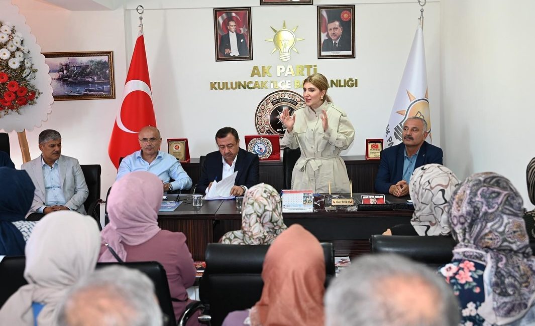 AK Parti Malatya Milletvekili İnanç Siraç Ölmeztoprak, Kuluncak’ta gerçekleştirdiği toplantılarda