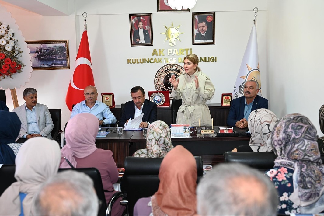 AK Parti Malatya Milletvekili İnanç Siraç Ölmeztoprak, Kuluncak’ta gerçekleştirdiği toplantılarda