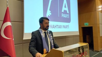 Hal Yasası Masal Olmasın: Çözüm Birlikte Üretim AnahtarParti Malatya İl Başkanı Erdoğan Zelyurt, gündemdeki Hal Yasası tartışmalarına