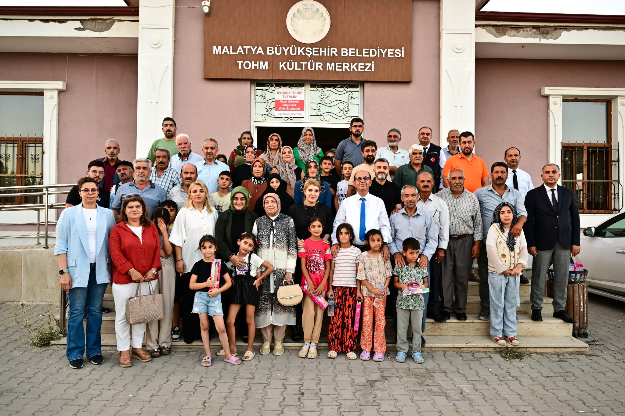AK Parti Malatya Kadın Kolları İl Başkanı Esin Yılmaz, Yeşilyurt