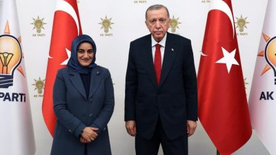 AK Parti Malatya Kadın Kolları Başkanı Esin Yılmaz, üretici kadınların