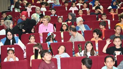 Kim bu vekil nerede hangi ilde hangi parti de ?