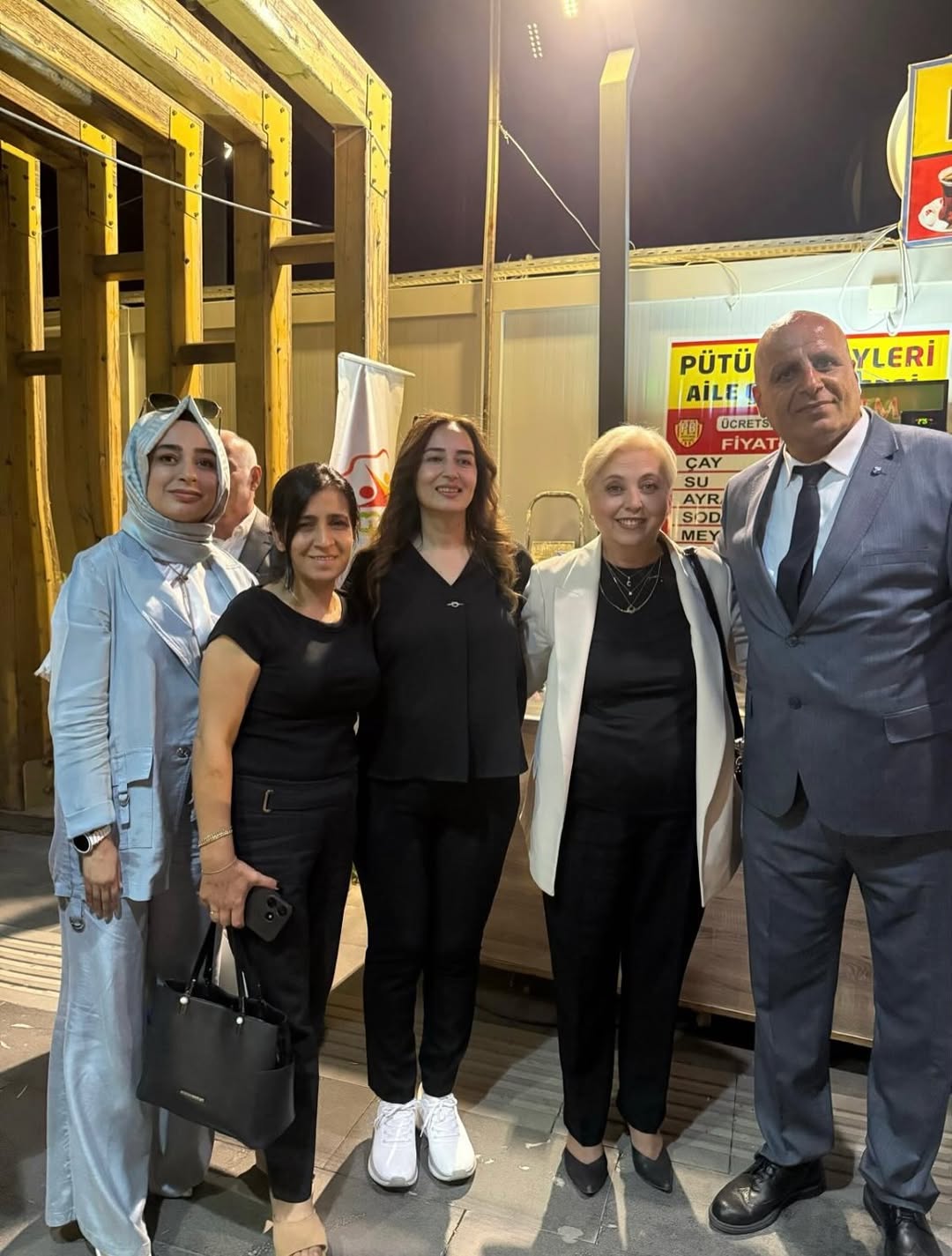 Pütürge Beyleri ve İş Kadınları Derneği tarafından düzenlenen toplu sünnet