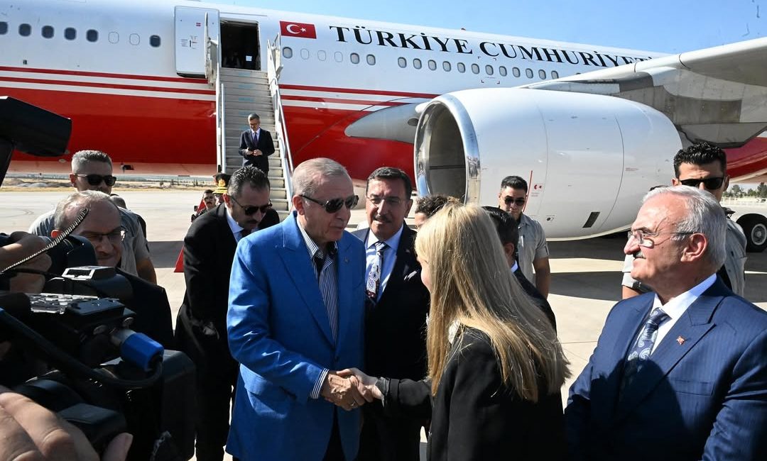 Cumhurbaşkanı Erdoğan Malatya’da: 300 Bininci Deprem Konutu İçin Kura Çekimi Yapıldı Cumhurbaşkanı ve AK Parti Genel Başkanı Recep Tayyip Erdoğan, deprem