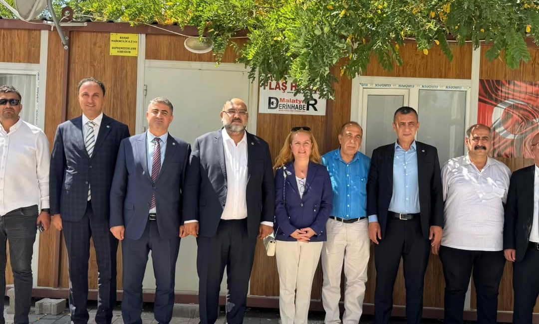 İYİ Parti Heyetinden Malatya Basınına Ziyaret İYİ Parti Malatya İl Başkanı Av. Emircan Eren, İYİ Parti