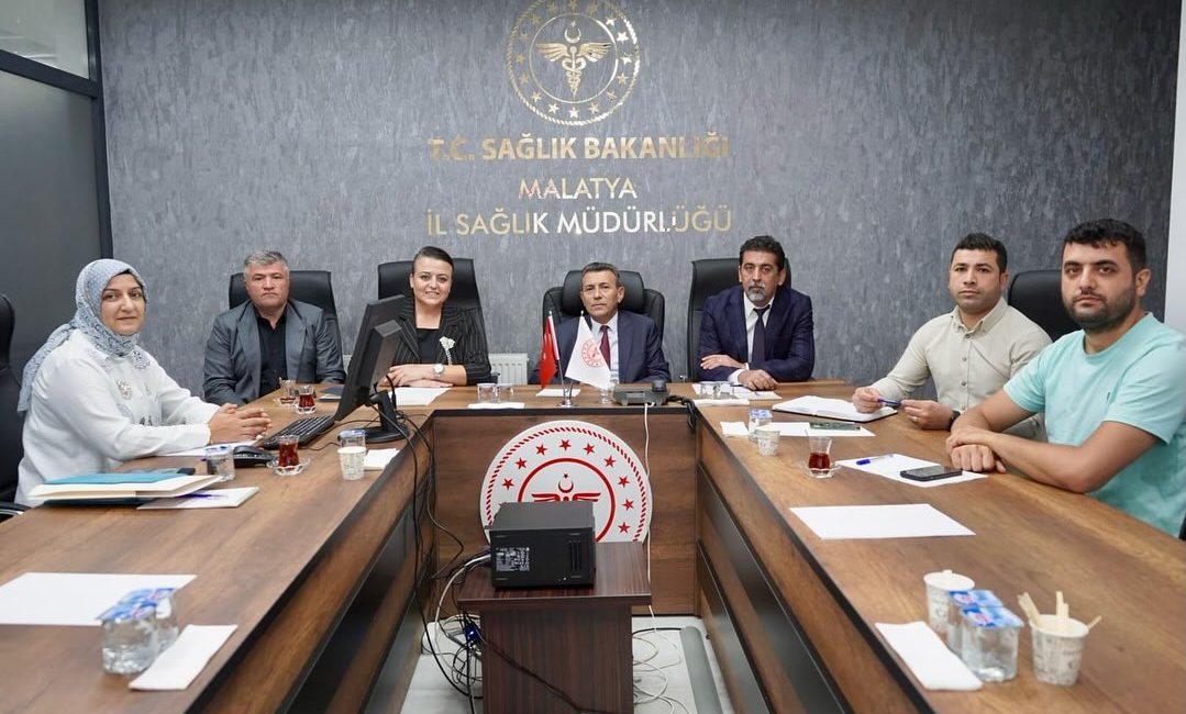 İl Sağlık Müdürü Karaca Başkanlığında Hastane Denetleme Toplantısı İl Sağlık Müdürümüz Uzm. Dr. Cezmi Karaca başkanlığında Hastane Denetleme