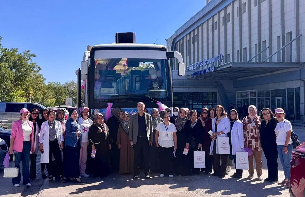 Battalgazi’de Meme Kanseri Farkındalık Ayı Etkinlikleri Devam Ediyor Ekim ayı boyunca, Meme Kanseri Farkındalık Ayı kapsamında Battalgazi İlçe