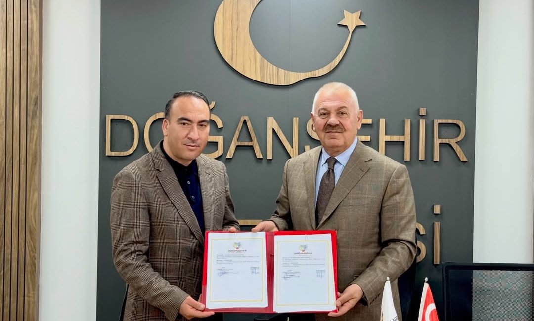 İş insanı Rıdvan Budak, Doğanşehir’e bağlı Sürgü Mahallesi’nde hayata geçirilmesi