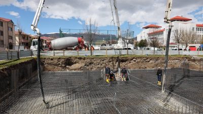 Erzincan’da Hafız Mehmet Aydın Çocuk Akademisi’nin temeli atıldı 120 öğrenciye