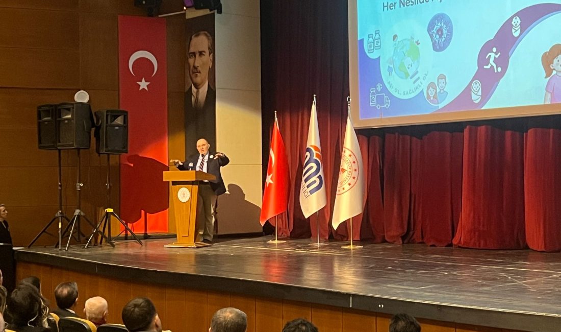Türkiye Aşı Enstitüsü Başkanı Ateş Kara, Malatya’da düzenlenen konferansta mRNA