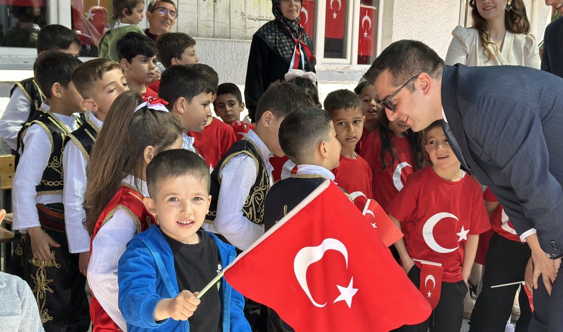 Yazıhan’da 23 Nisan Ulusal Egemenlik ve Çocuk Bayramı programına katılan