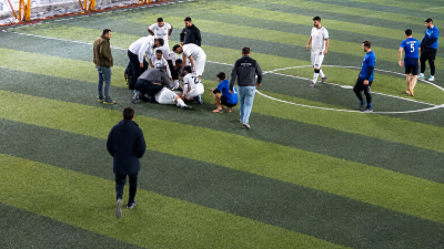 Malatya’da bir halı sahada maç sonrası fenalaşan genç sporcu, tesis